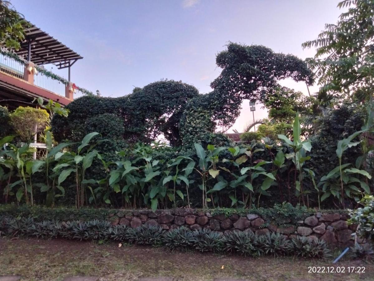 Hotel Casa De Robles Tanay Rizal Exterior foto